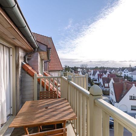 Apartament Charming Spacious Duplex Apt With Private Parking In Knokke Zewnętrze zdjęcie